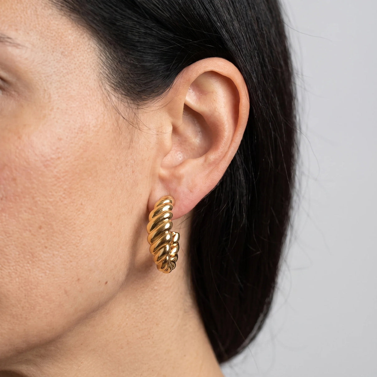 Graduated Torchon Hoop Earrings