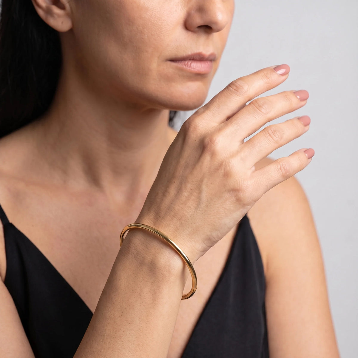 Polished Oval Tube Bangle